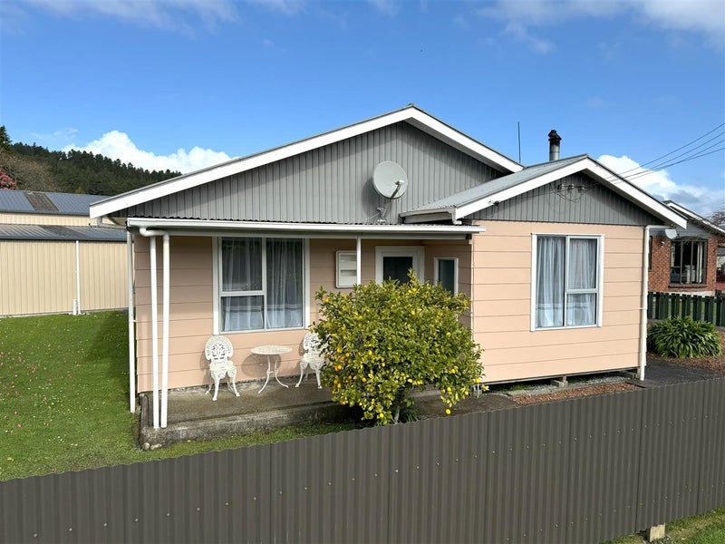 884 State Highway 7, Dobson, Greymouth - Carousel 1