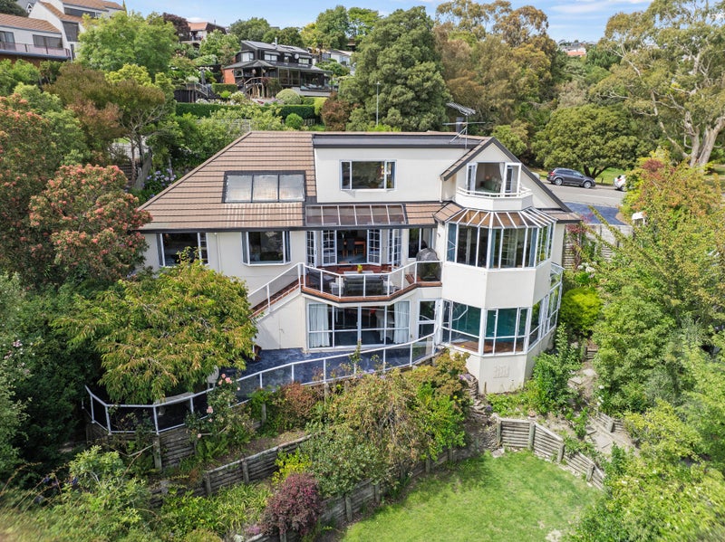 14 Sedgwick Way, Westmorland, Christchurch - Carousel 1