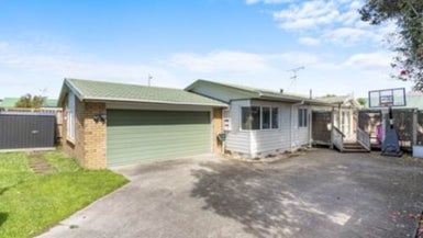 538 Don Buck Road, Westgate, Auckland - Carousel 1