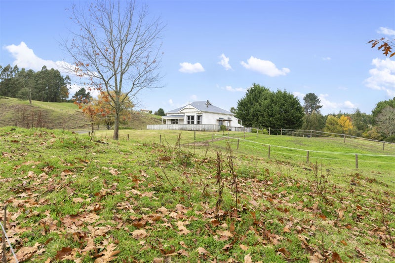 716 Oruanui Road, Taupo - Carousel 2