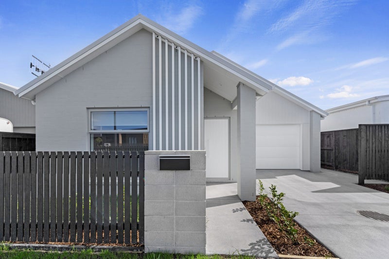 55 Bale Close, Papamoa, Papamoa - Carousel 1