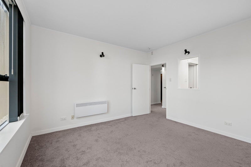 G6/70 Hobson Street, Thorndon, Wellington - Carousel 2