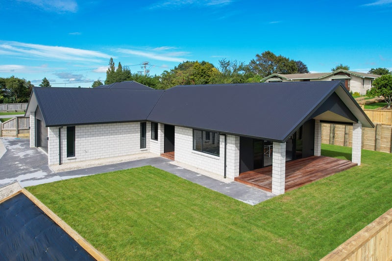 2/12 Whitmore Street, Kihikihi, Te Awamutu - Carousel 2