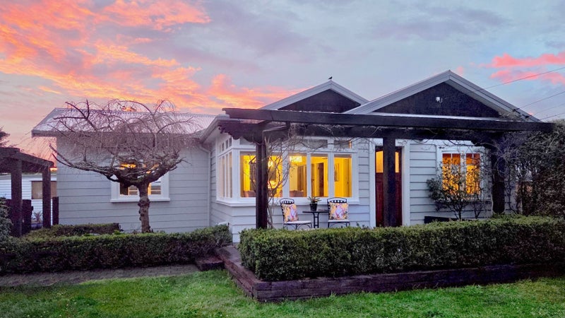 208 Maeroa Road, Maeroa, Hamilton - Carousel 2