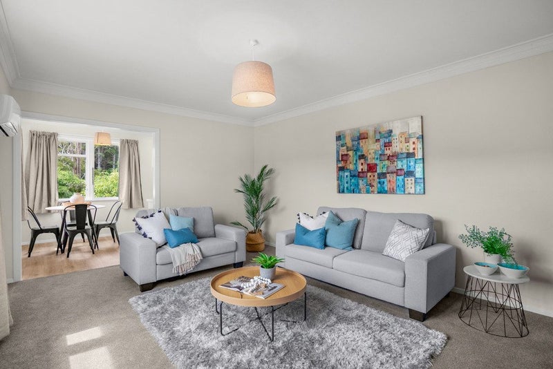 26 York Place, Cannons Creek, Porirua - Carousel 2