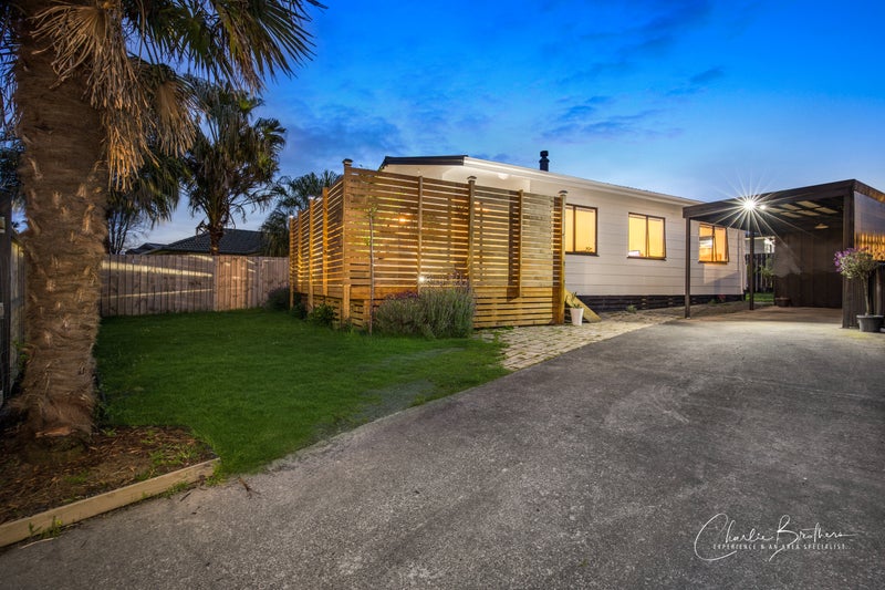 1 Templeton Place, Clendon Park, Auckland - Carousel 1