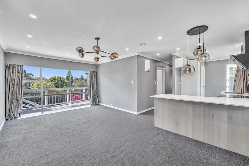 1A Carlton Street, Hillsborough, Auckland - Carousel 2