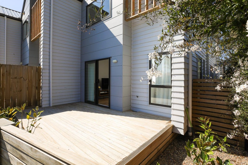 6/89 Cameron Road, Hamilton East, Hamilton - Carousel 2