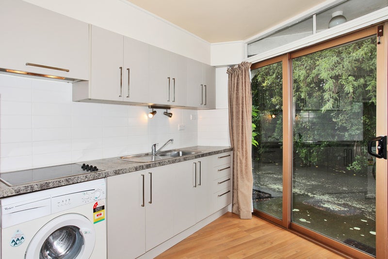 1/13 FORBES STREET, Sydenham, Christchurch - Carousel 2