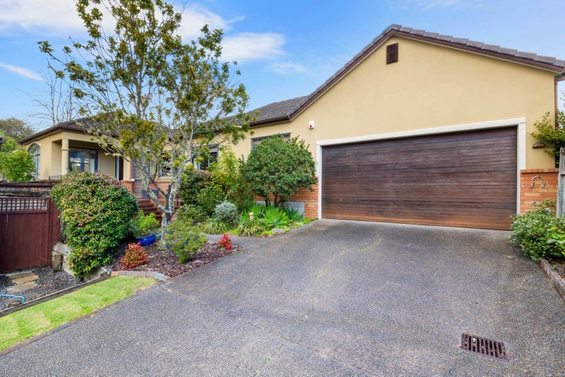 3 Pepperdine Place, Albany, Auckland - Carousel 2