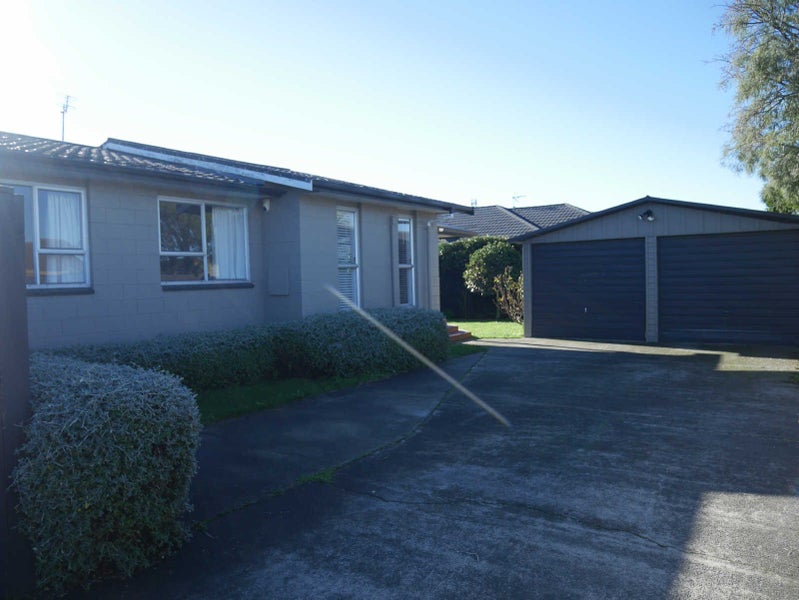 1/38 Epsom Road, Sockburn, Christchurch - Carousel 1