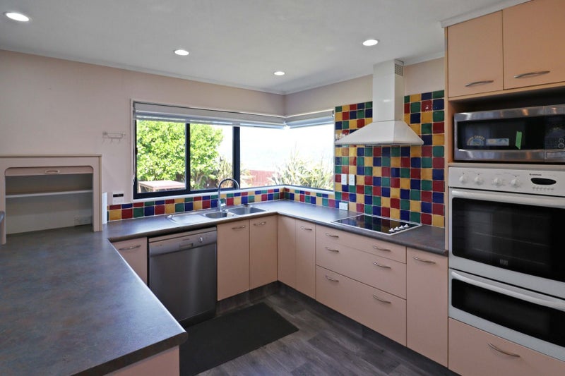 112 Redvers Drive, Belmont, Lower Hutt - Carousel 2