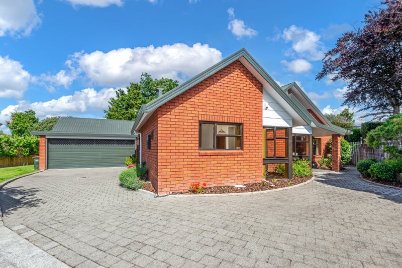 8A Alton Place, Hokowhitu, Palmerston North - Carousel 21
