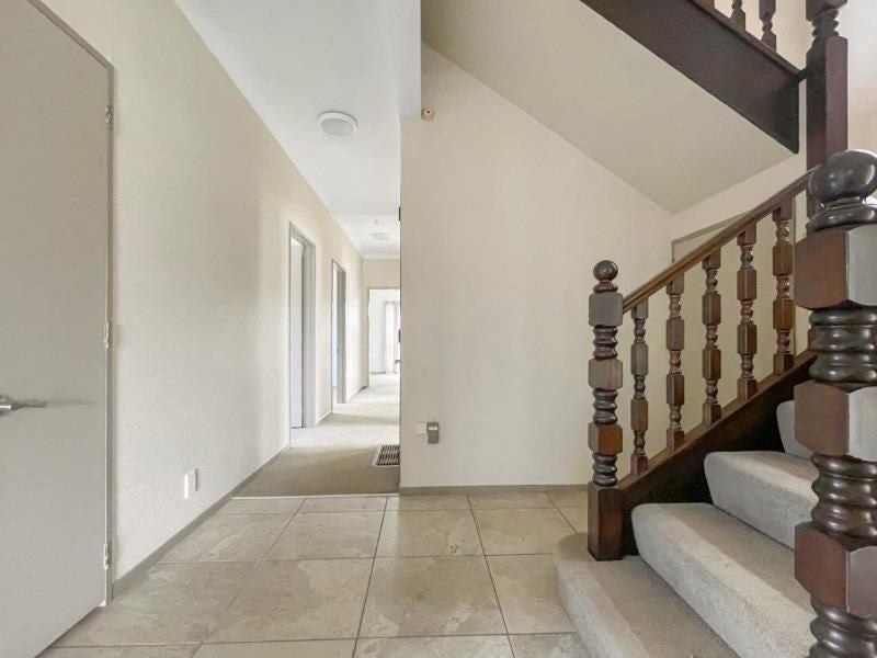 25 Hillary Street, Chedworth, Hamilton - Carousel 2