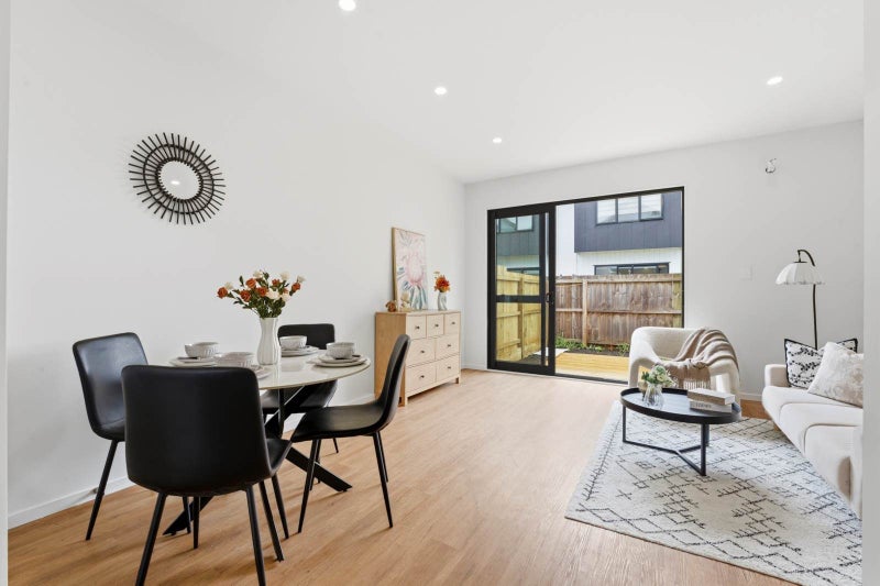 30 Smythe Road, Henderson, Auckland - Carousel 2