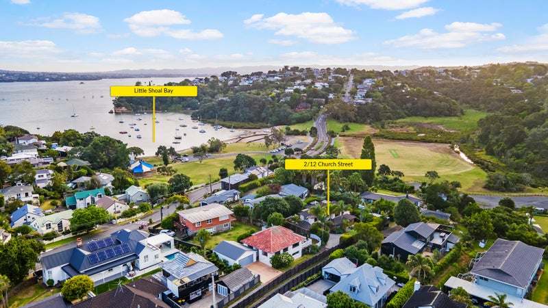 2/12 Church Street, Northcote Point, Auckland - Carousel 27