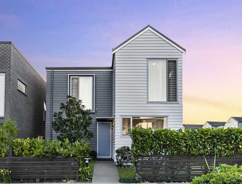 38 Wallace Road, Hobsonville, Auckland - Carousel 1