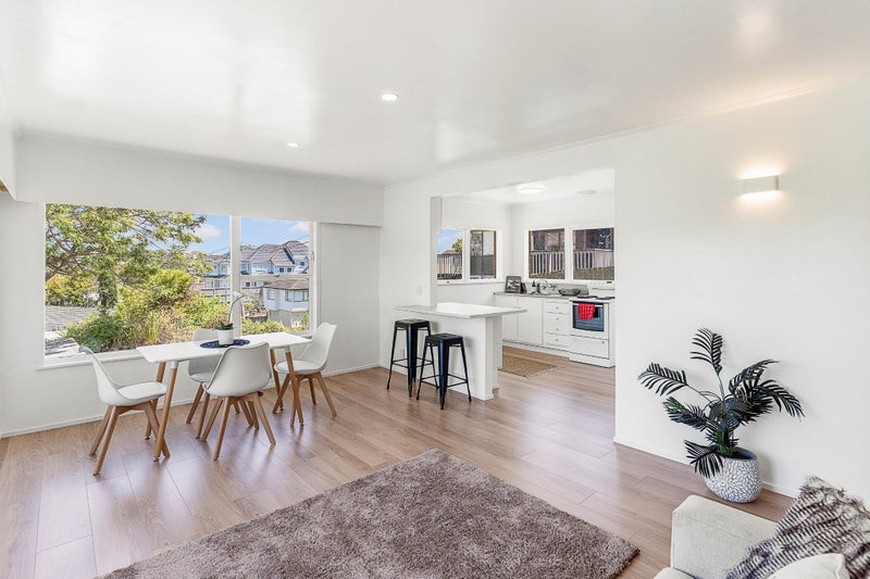 1/28 Gordon Avenue, Milford, Auckland - Carousel 2