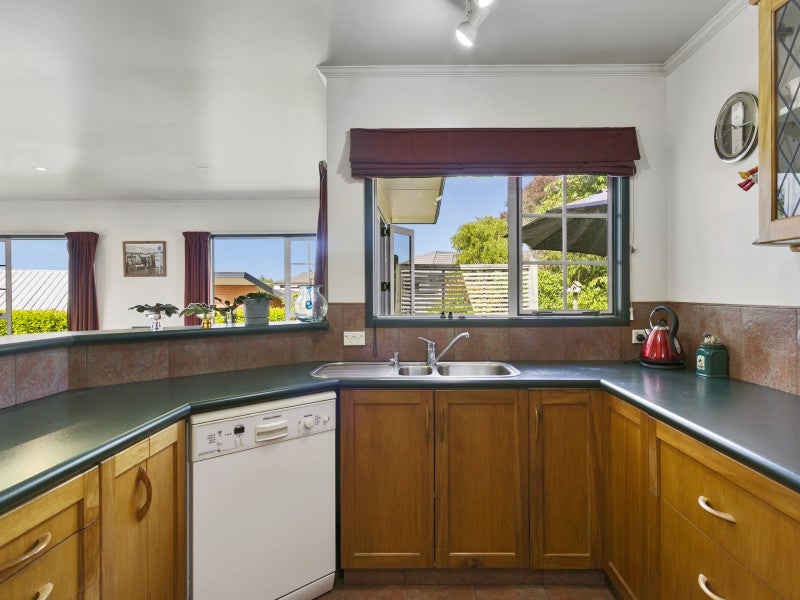 86 Birch Street, Hilltop, Taupo - Carousel 2