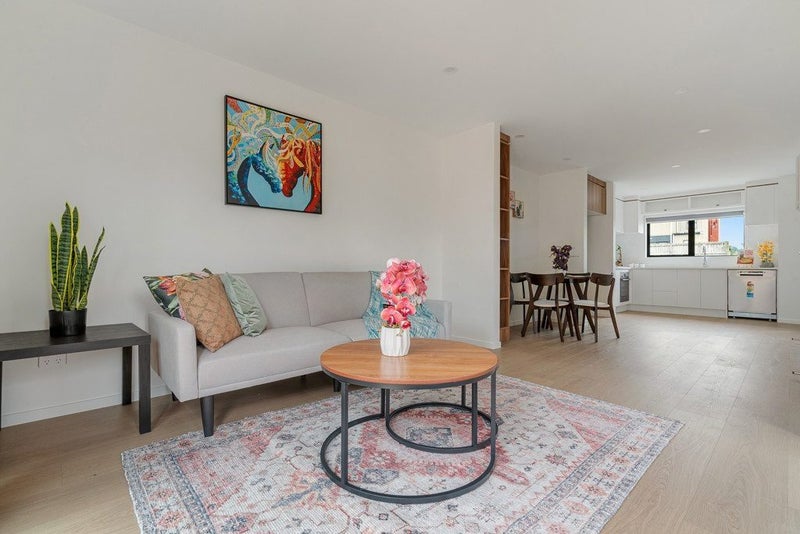 10/32 Tapuwae Way, Māngere Bridge, Auckland - Carousel 2