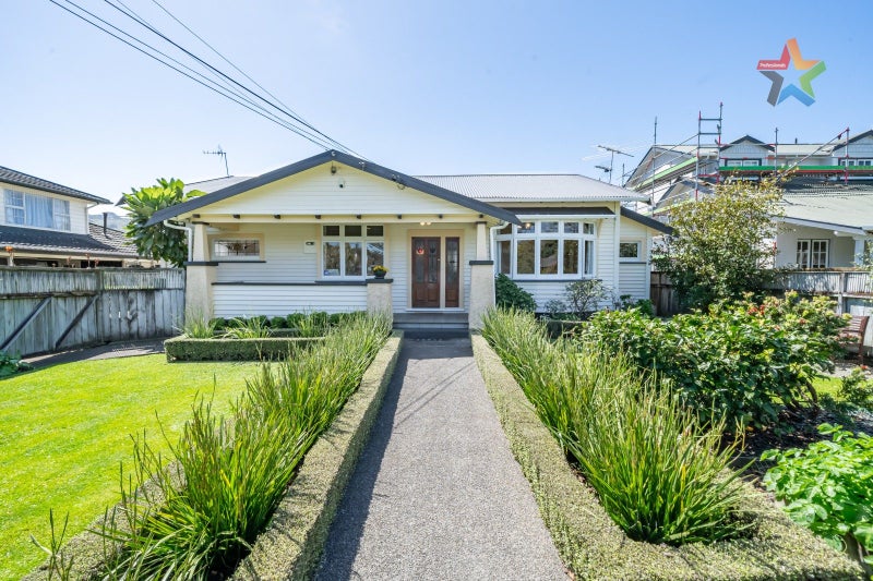 63 Pretoria Street, Hutt Central, Lower Hutt - Carousel 1