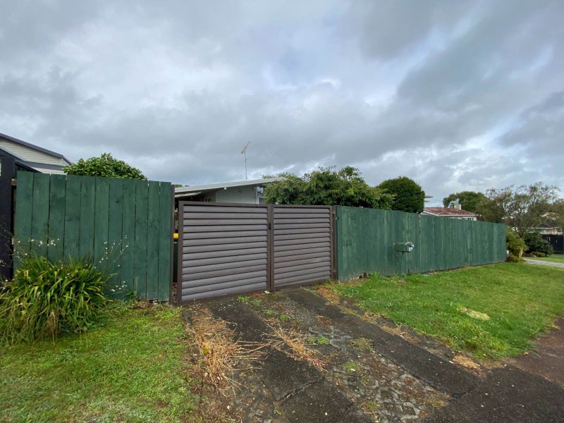 9 Stanaway Street, Hillcrest, Auckland - Carousel 13