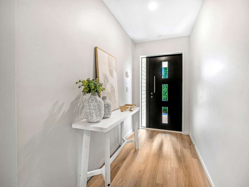 38 Meyer Crescent, Halswell, Christchurch - Carousel 2