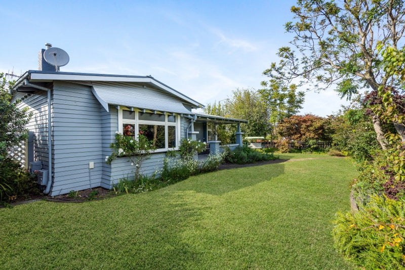 23 Taradale Road, Marewa, Napier - Carousel 15