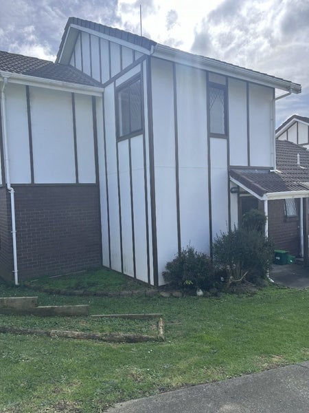 2D Mountain View Mews, Mount Wellington, Auckland - Carousel 2