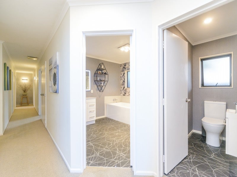 88 Amberley Avenue, Highbury, Palmerston North - Carousel 26