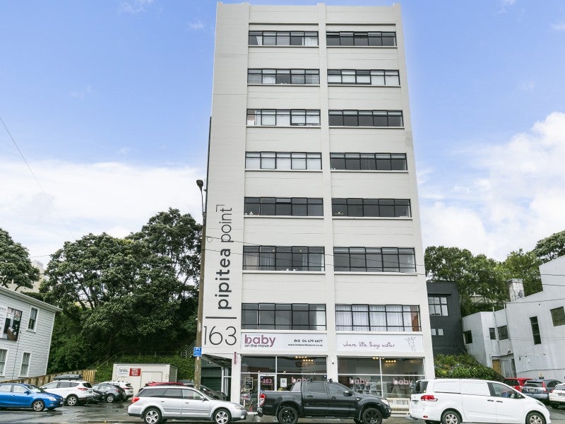 7/163E Thorndon Quay, Pipitea, Wellington - Carousel 1