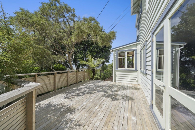 73 Todman Street, Brooklyn, Wellington - Carousel 1