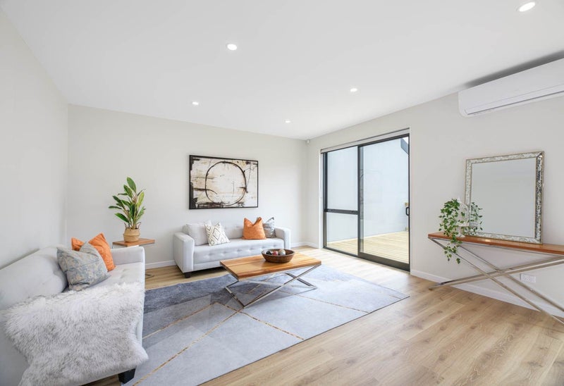 14A September Place, Forrest Hill, Auckland - Carousel 2