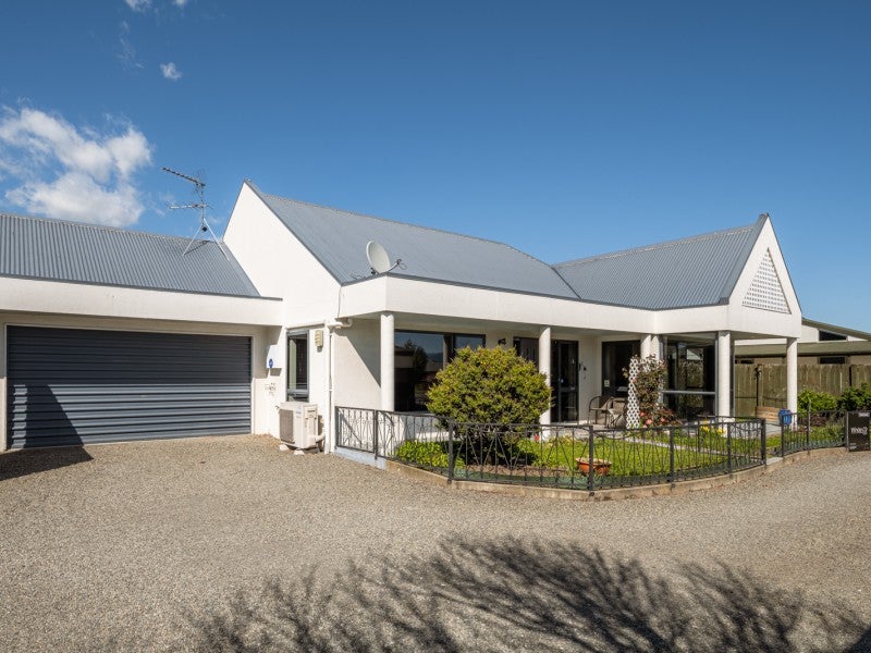 12A Gaylee Place, Redwoodtown, Blenheim - Carousel 1