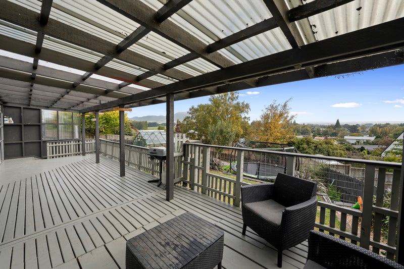 4 Aotea Crescent, Gore, Gore - Carousel 2