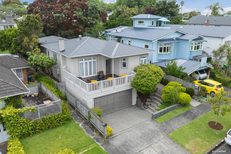 41 Fife Street, Westmere, Auckland - Carousel 1