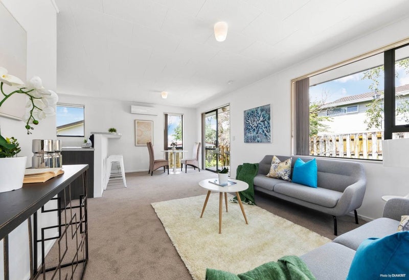 3 Ebony Place, Massey, Auckland - Carousel 2