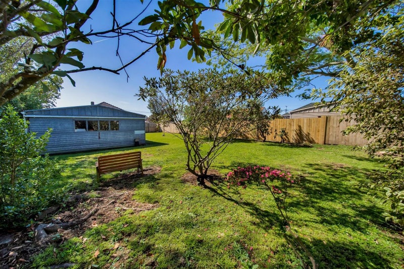 1 Robbins Crescent, Hawera - Carousel 19