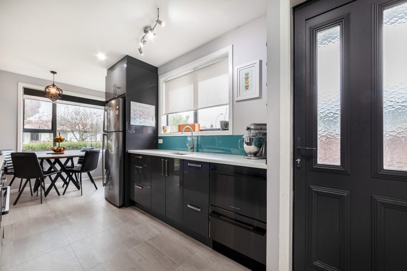 2 Cowper Place, Avondale, Christchurch - Carousel 1