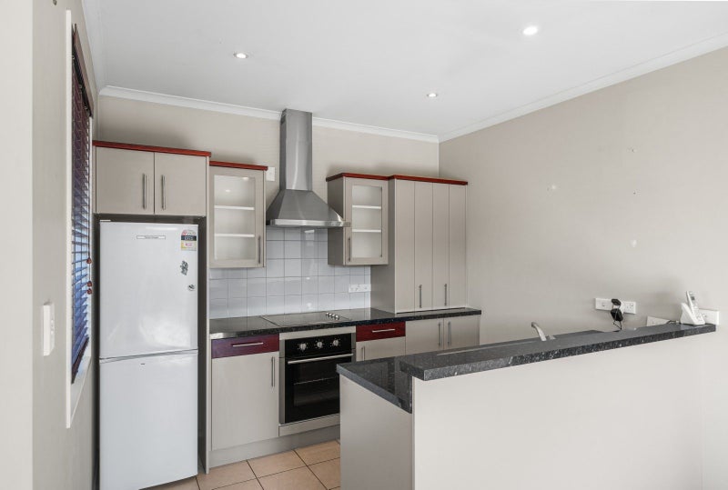 7/194 Waimairi Road, Ilam, Christchurch - Carousel 2