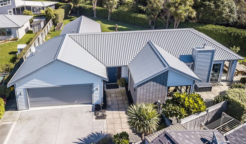 50 Resolution Drive, Whitby, Porirua - Carousel 1