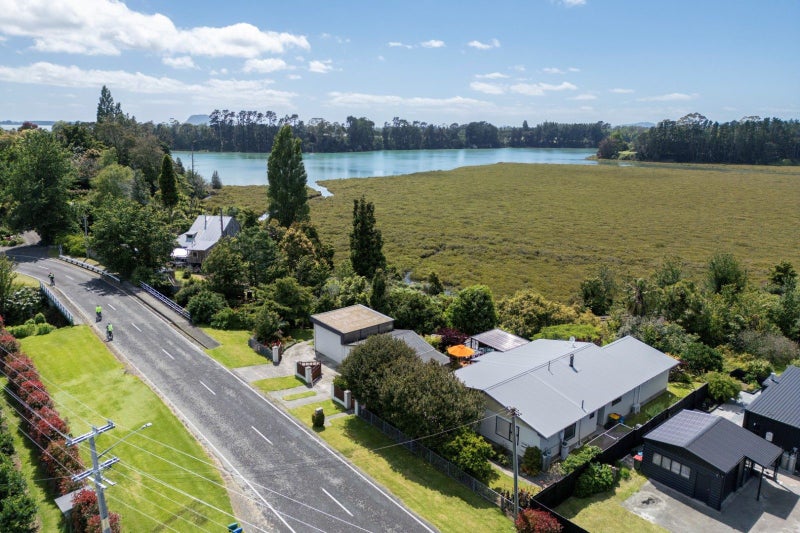 228 Plummers Point Road, Tauranga - Carousel 2