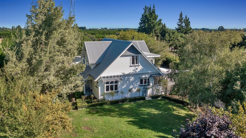 675 West Coast Road, Christchurch - Carousel 21