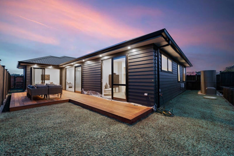 7 Croatia Avenue, Huapai, Kumeu - Carousel 2