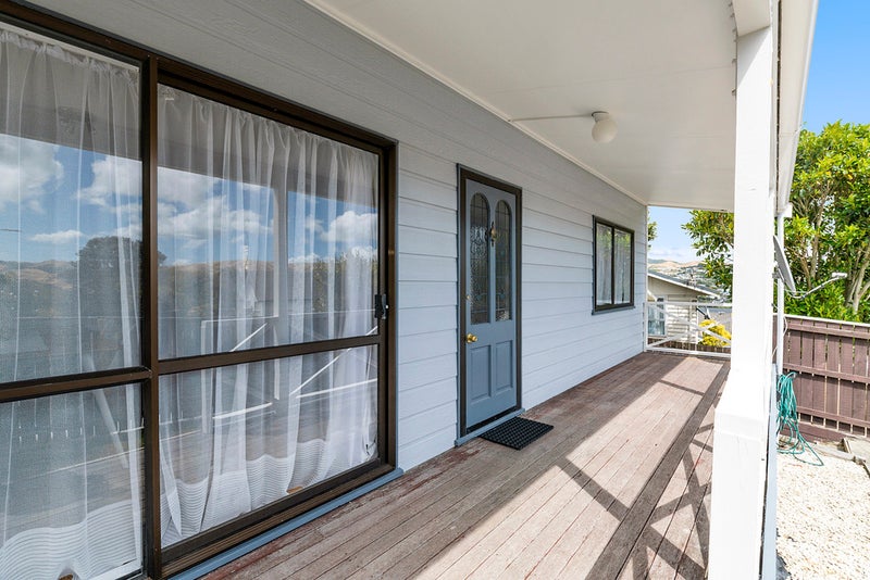 134 Mark Avenue, Grenada Village, Wellington - Carousel 2