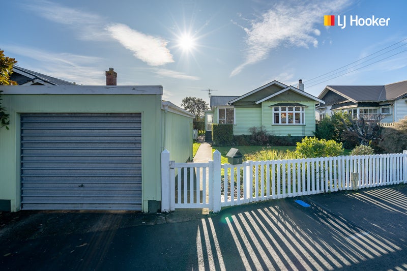 11 Milburn Street, Corstorphine, Dunedin - Carousel 1