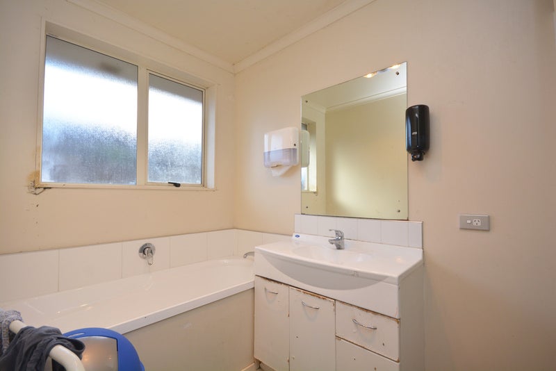 5 Stardon Place, Favona, Auckland - Carousel 12