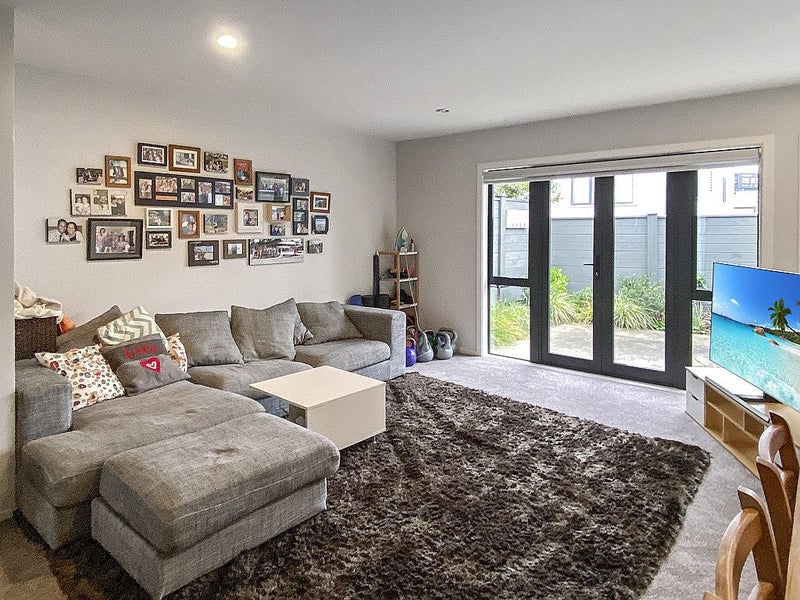 71/3 Burton Street, Grafton, Auckland - Carousel 2