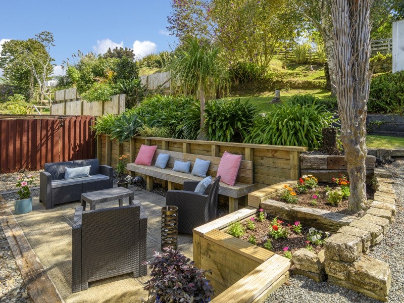 22 Kingswood Road, Brookfield, Tauranga - Carousel 1