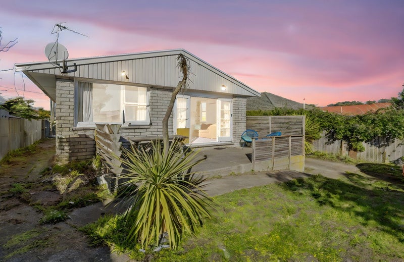 24 Mountbatten Street, New Brighton, Christchurch - Carousel 1